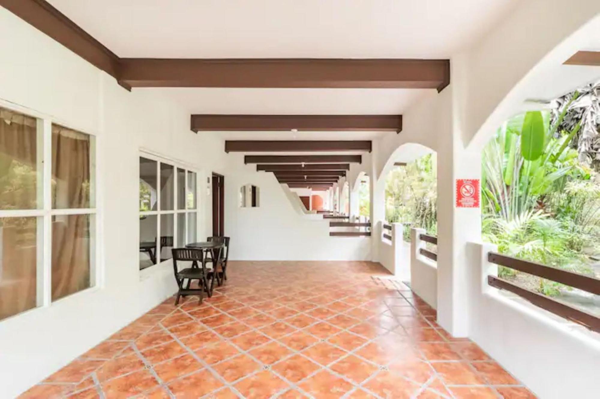 Hotel Playa Westfalia Puerto Limon Exterior foto
