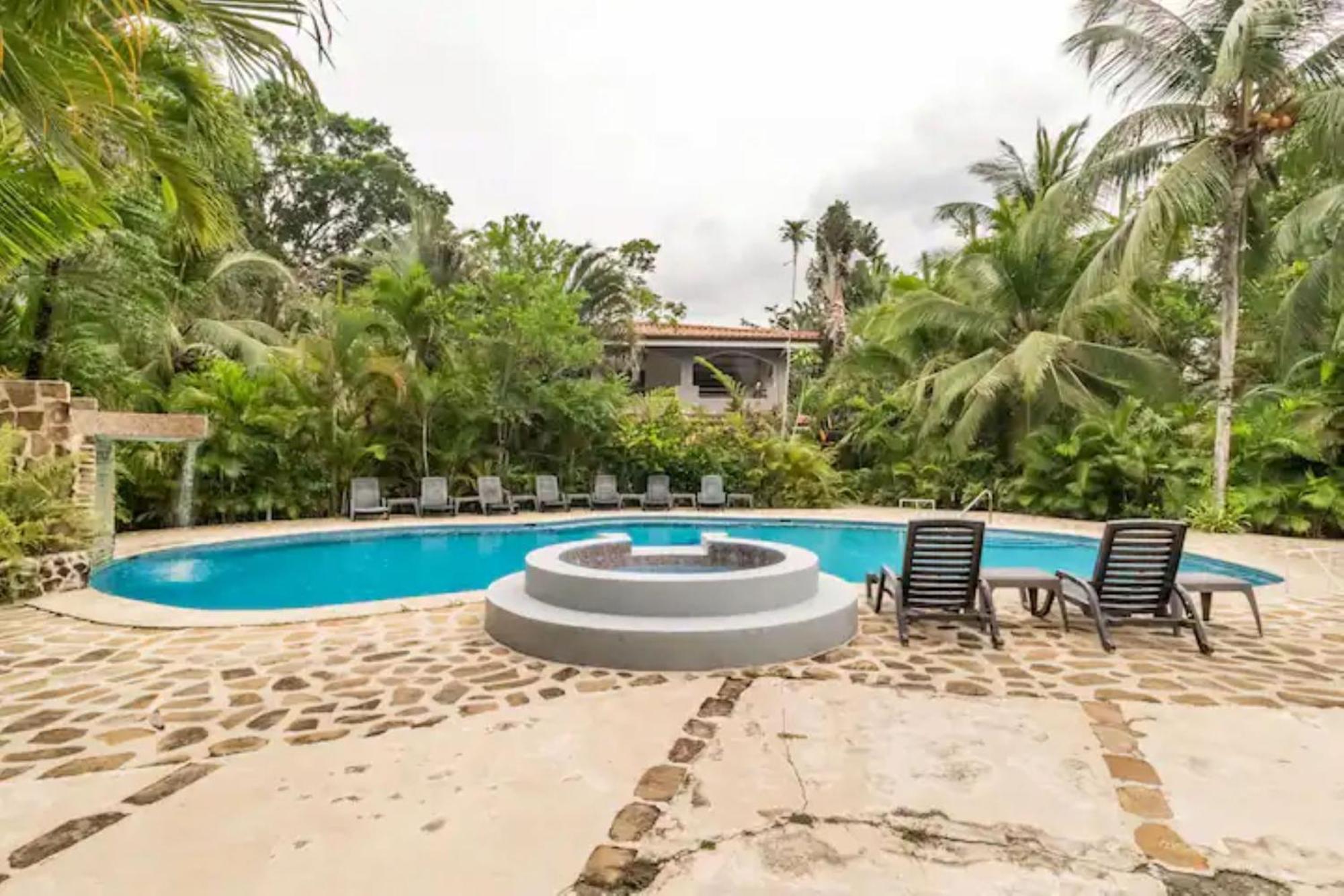 Hotel Playa Westfalia Puerto Limon Exterior foto