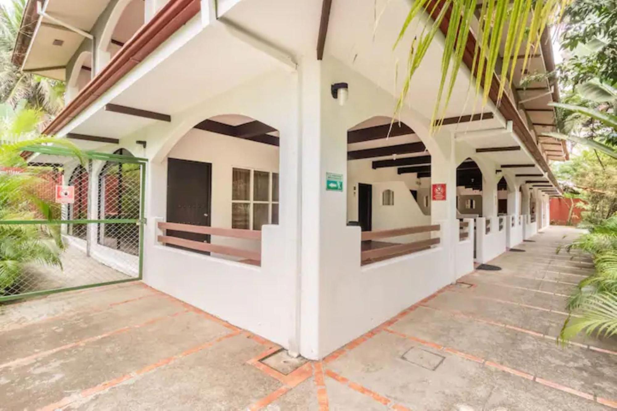Hotel Playa Westfalia Puerto Limon Exterior foto